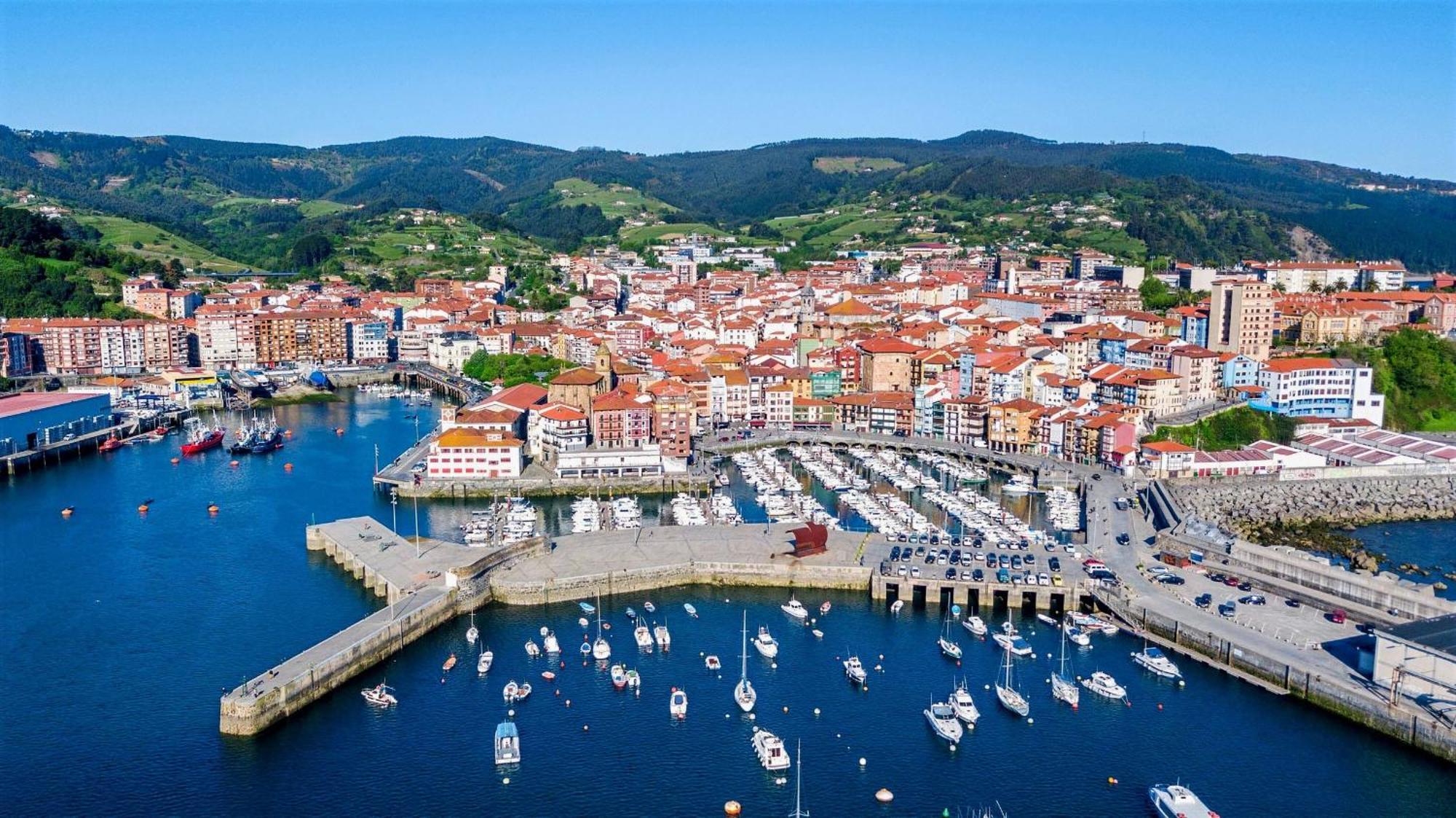 Apartamento Con Encanto En El Puerto De بيرميو المظهر الخارجي الصورة